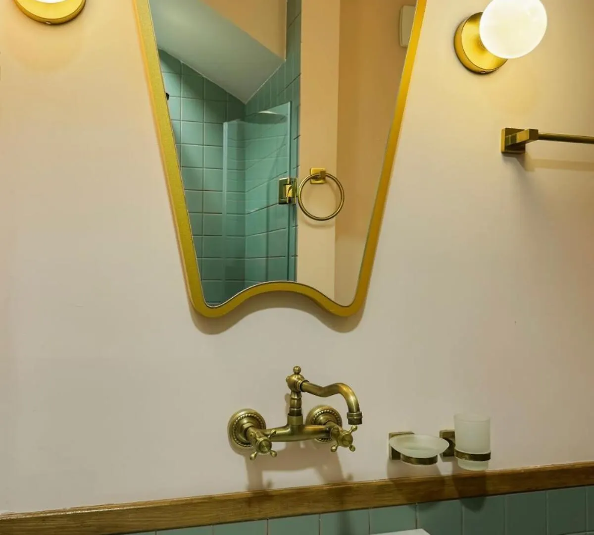 Chic Studio Near Fabrika-By Wehost Tbilisi Holiday home